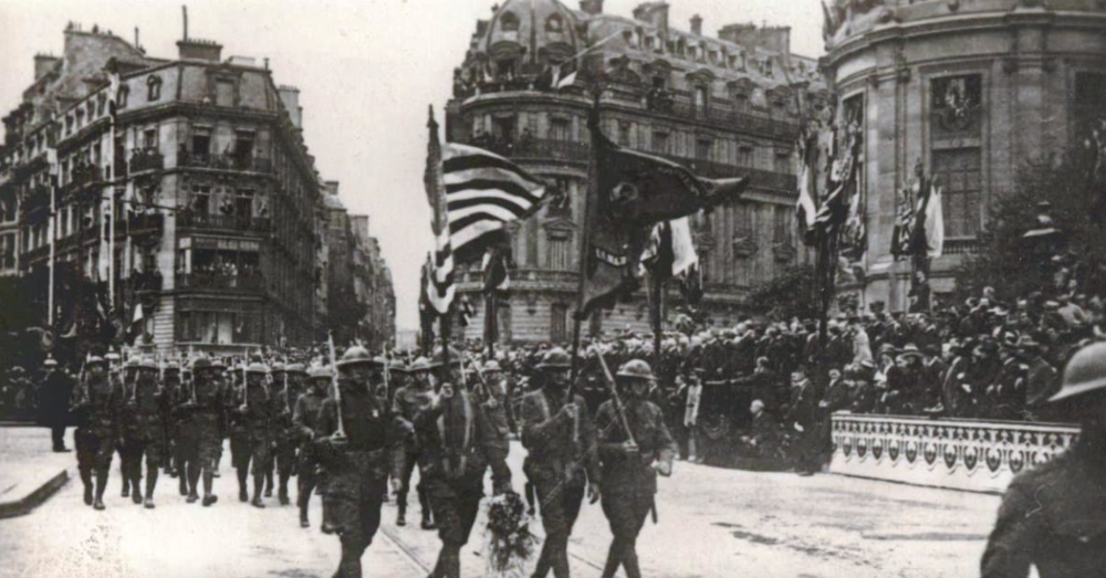 WWI US Troops arrive in paris